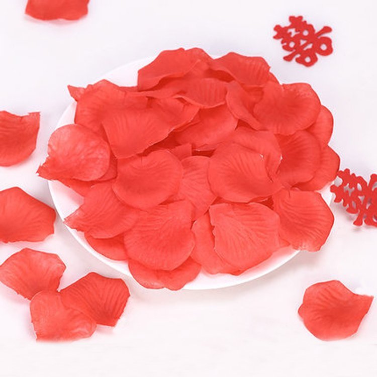 Rose Petals Decoration